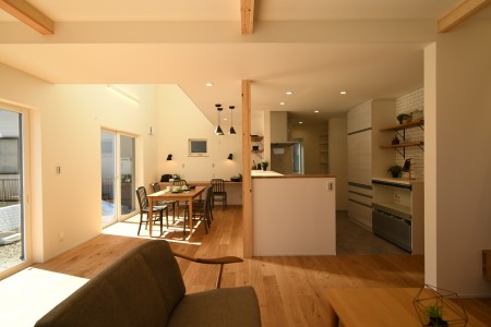 カキザワホームズの施工事例1